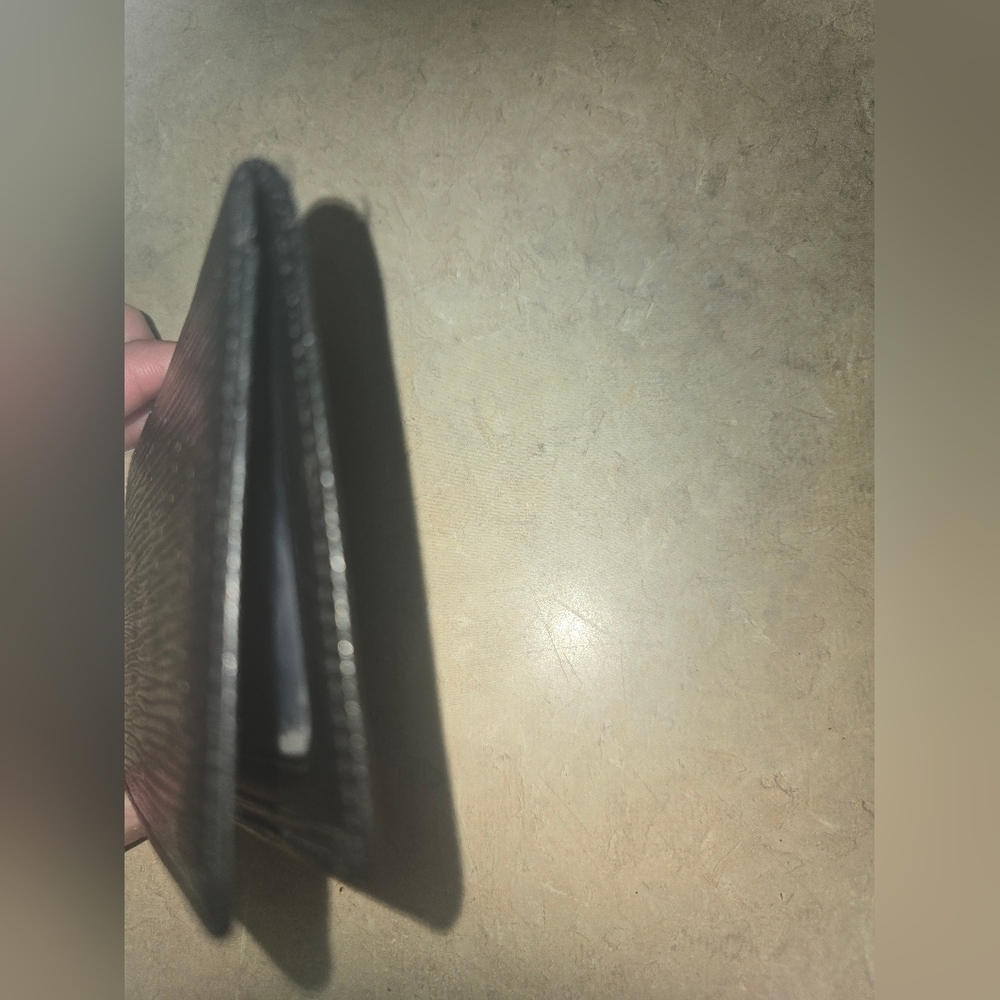 Louis Vuitton Epi Leather Black Card Holder  EUC - Picture 8 of 11